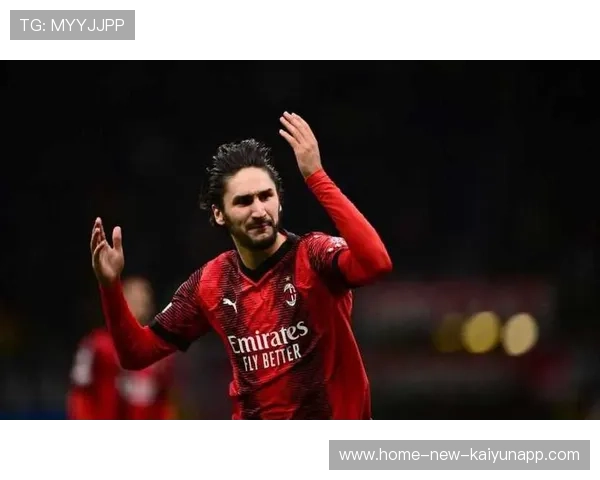 AC米兰依靠灵活跑动找到节奏,阿德利参与度超高