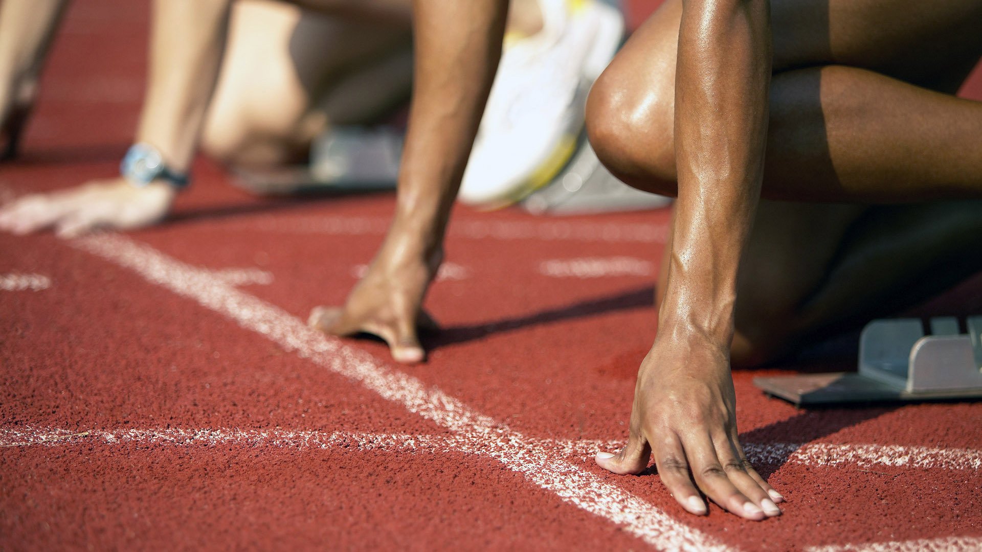 -中国男篮签约新体能教练 科学训练备战新赛季，中国男篮国家集训队教练